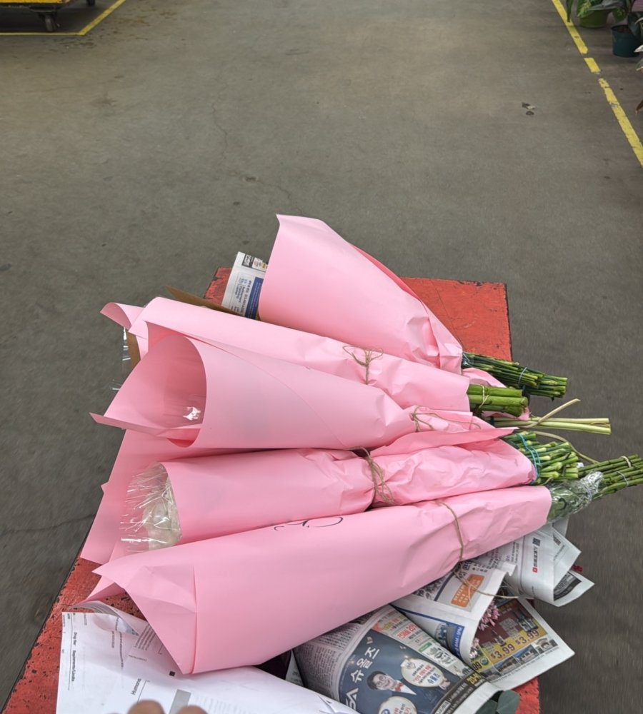 fresh bouquet prepared at Los Angeles flower market